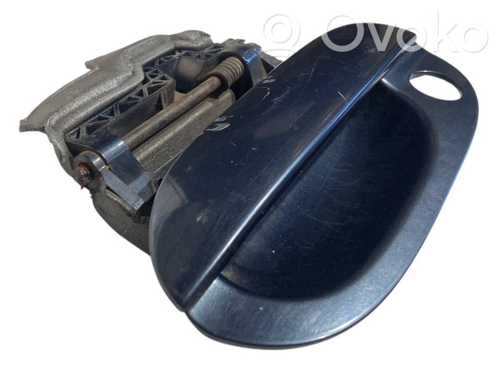 External opening handle