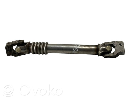Steering wheel axle cross-joint