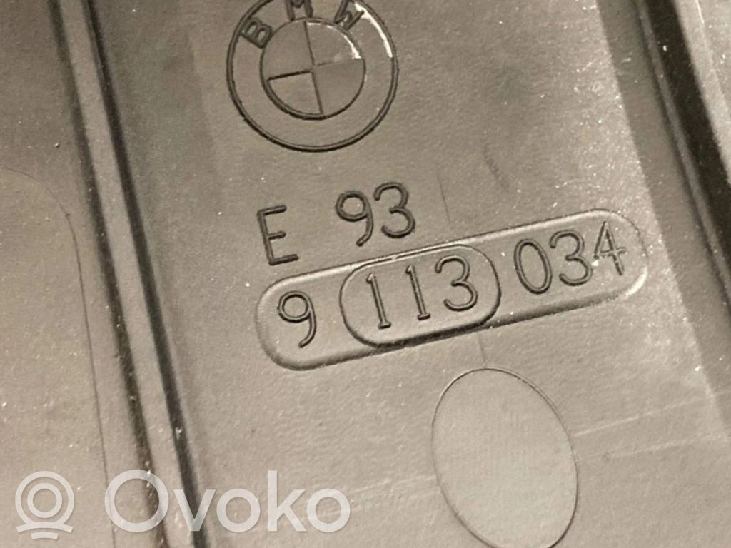 Sānu dekoratīvā apdare pie aizmugurējā sēdekļa (augšdaļa)