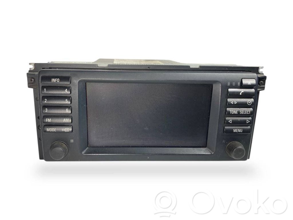 Radio / CD/DVD atskaņotājs / navigācija