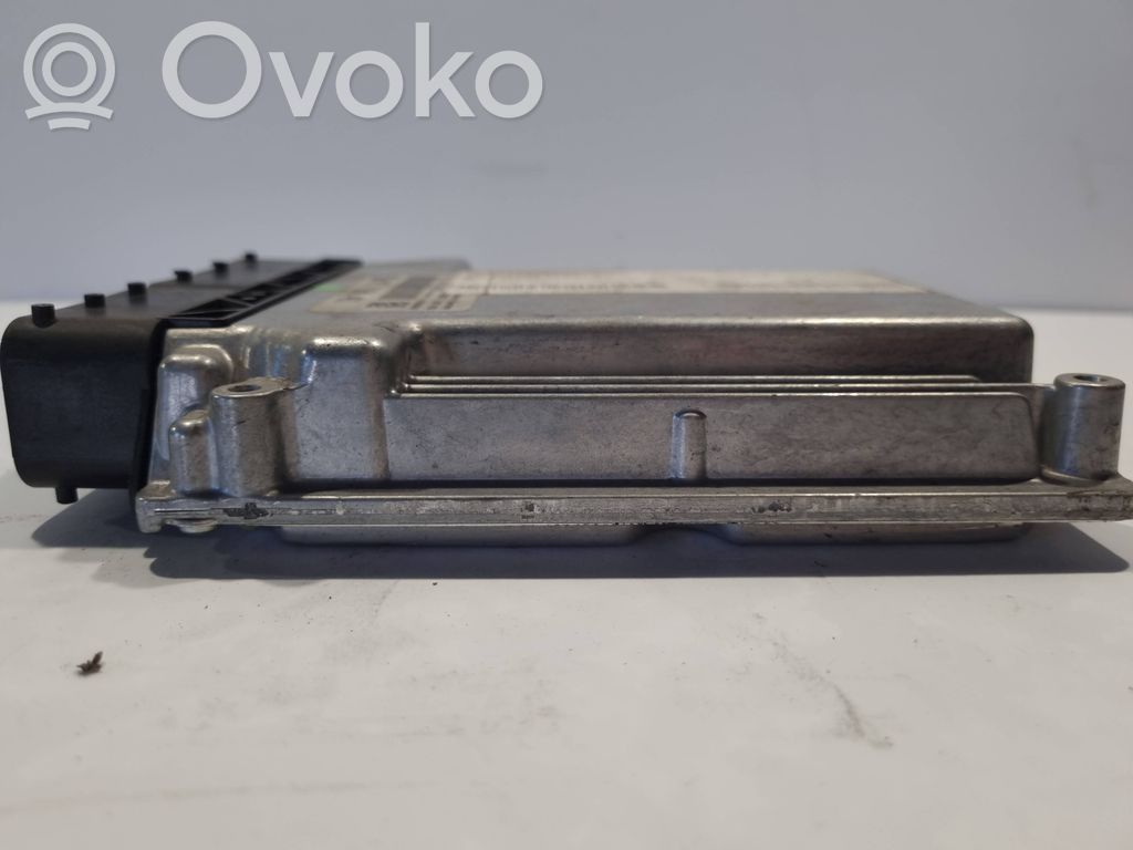 Блок управления двигателем