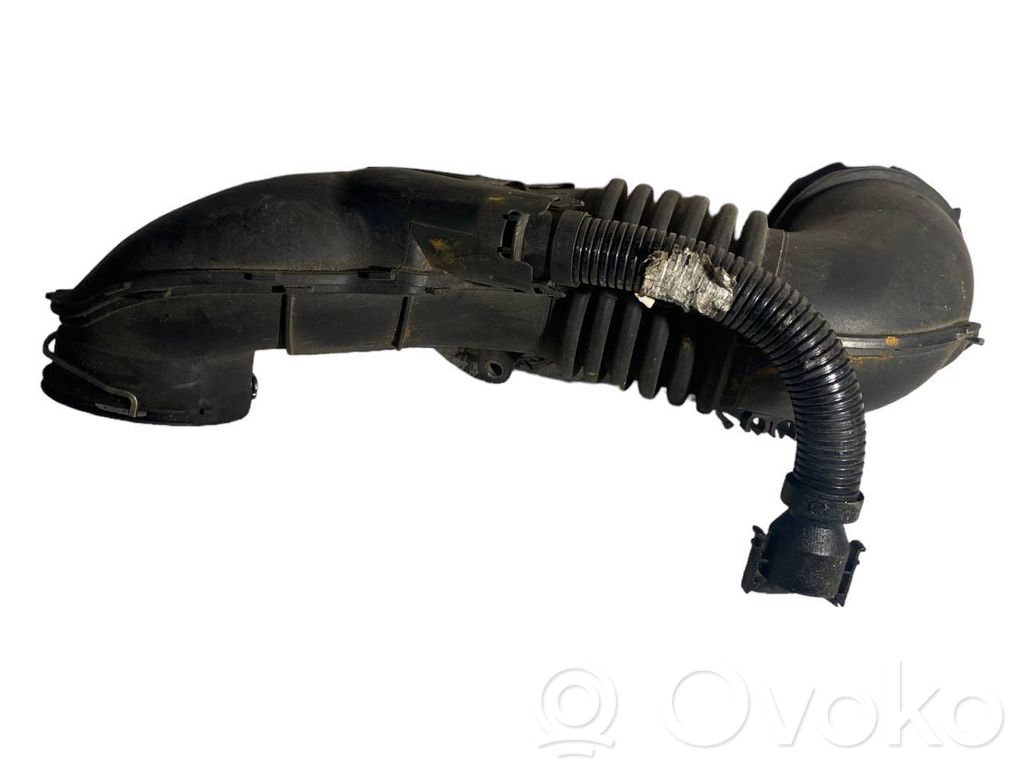 Gaisa ieplūdes kanāla detaļas