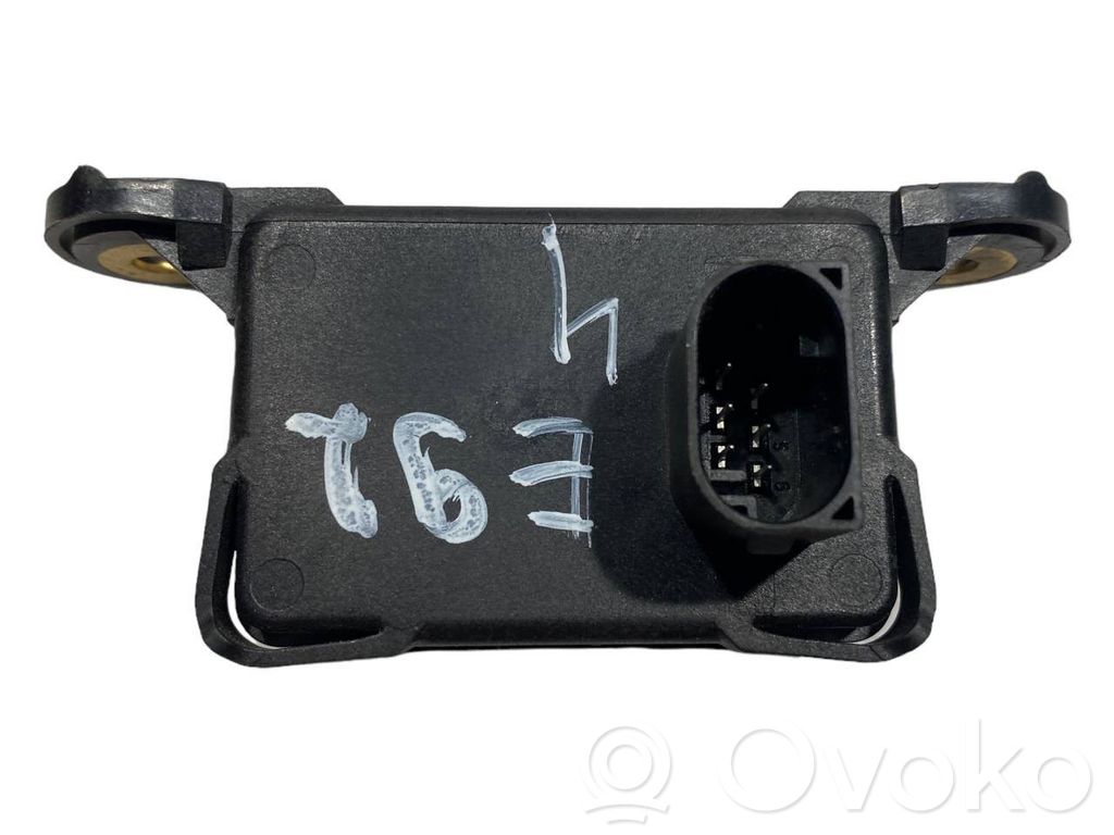 ESP (Electronic Stability Program) sensor (acceleration sensor)