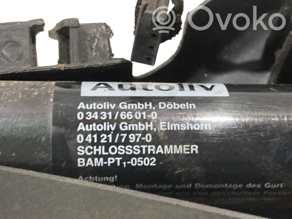 Priekšējās jostas sprādze