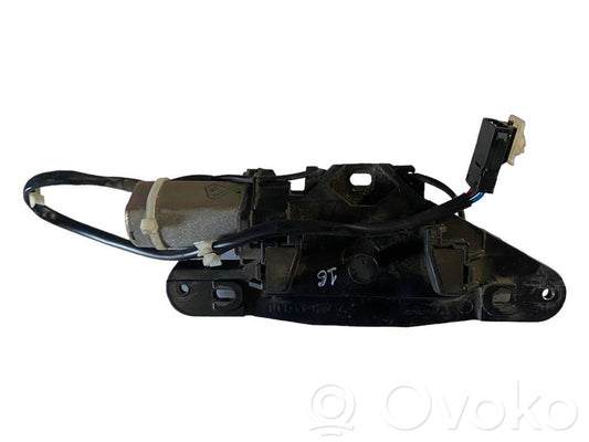 Съемник задней крышки