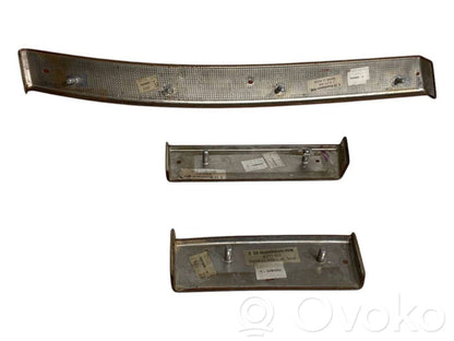 Salona dekoratīvās apdares komplekts