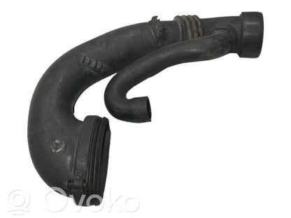 Šļūtene (-es) / caurule (-es)