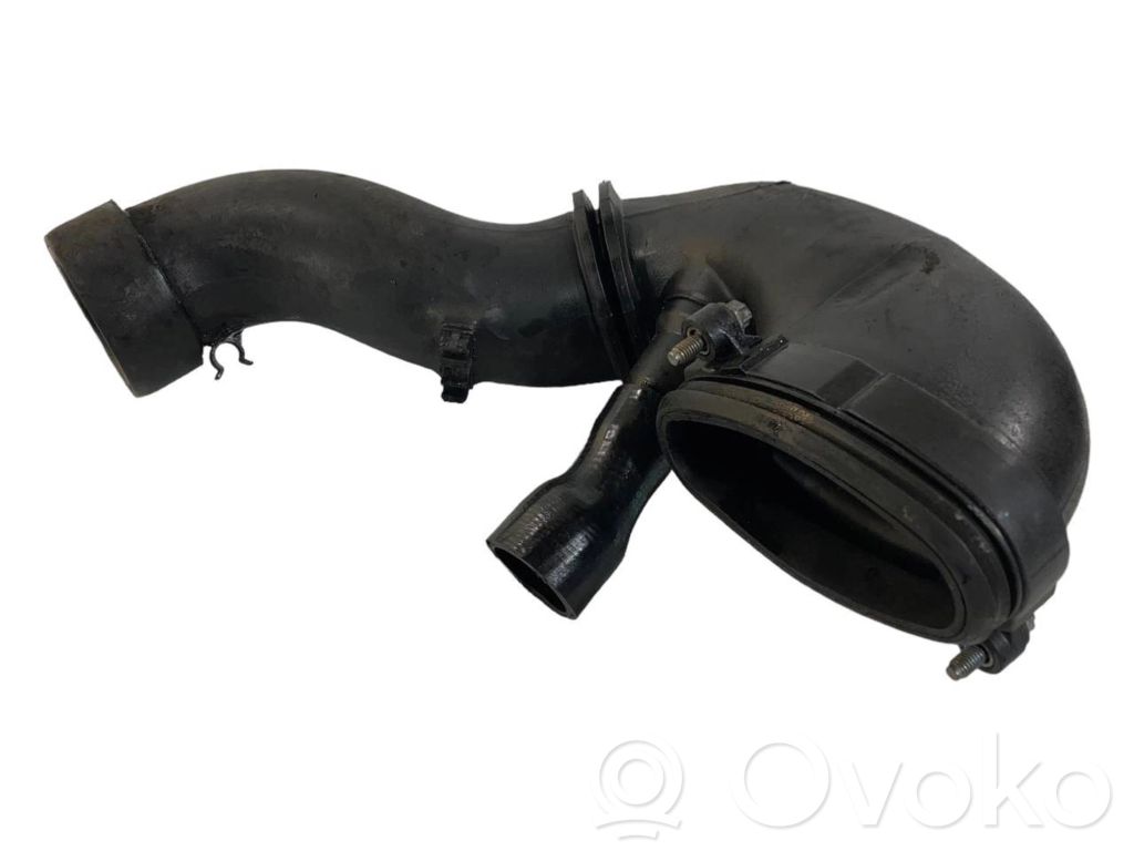 Gaisa caurule uz turbīnu