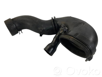 Gaisa caurule uz turbīnu