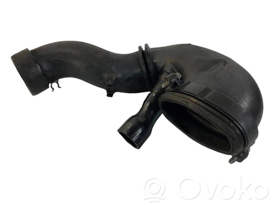 Gaisa caurule uz turbīnu