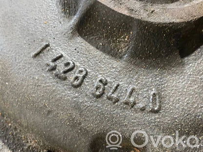 Priekšējais reduktors