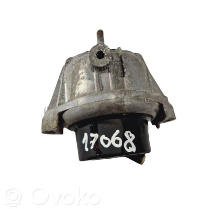 Engine cushion