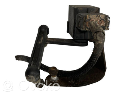 Augstuma sensors (priekšējo lukturu)