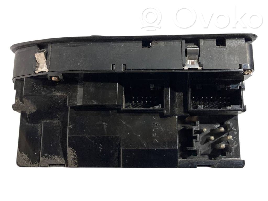 Elektrisko logu slēdzis