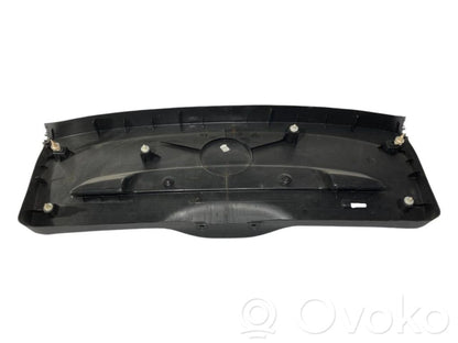 Trunk decorative trim