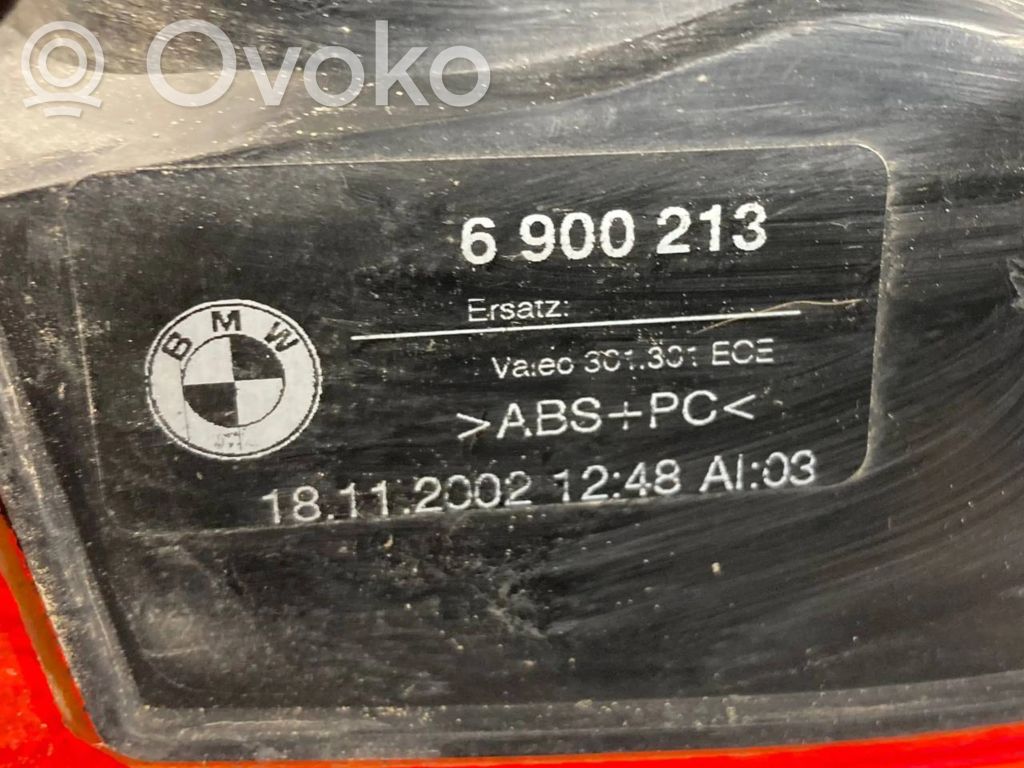 Aizmugurējais lukturis virsbūvē