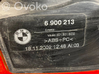 Aizmugurējais lukturis virsbūvē