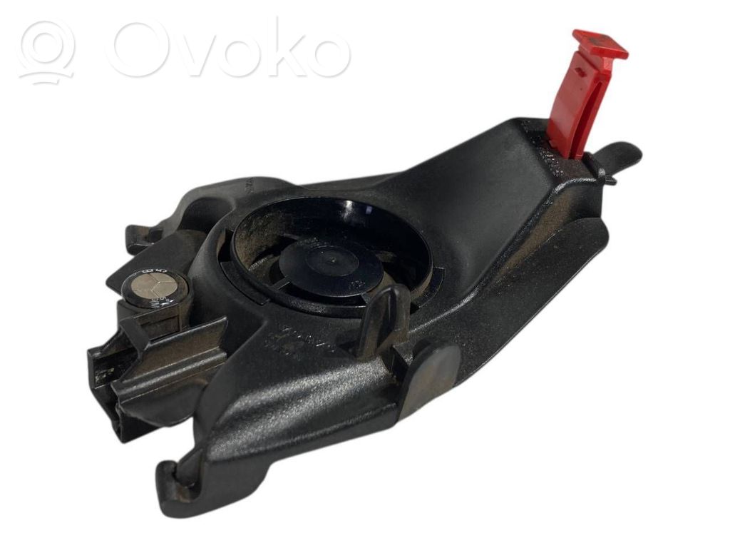 Skaļrunis (-i) priekšējās durvīs