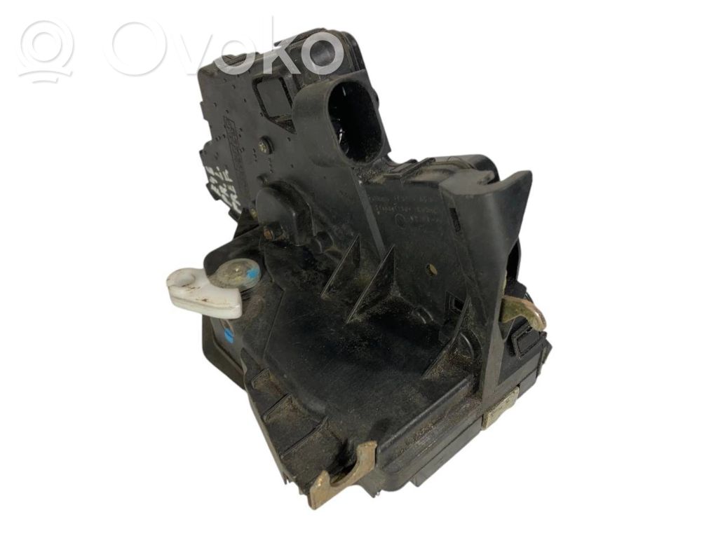 Передний замок