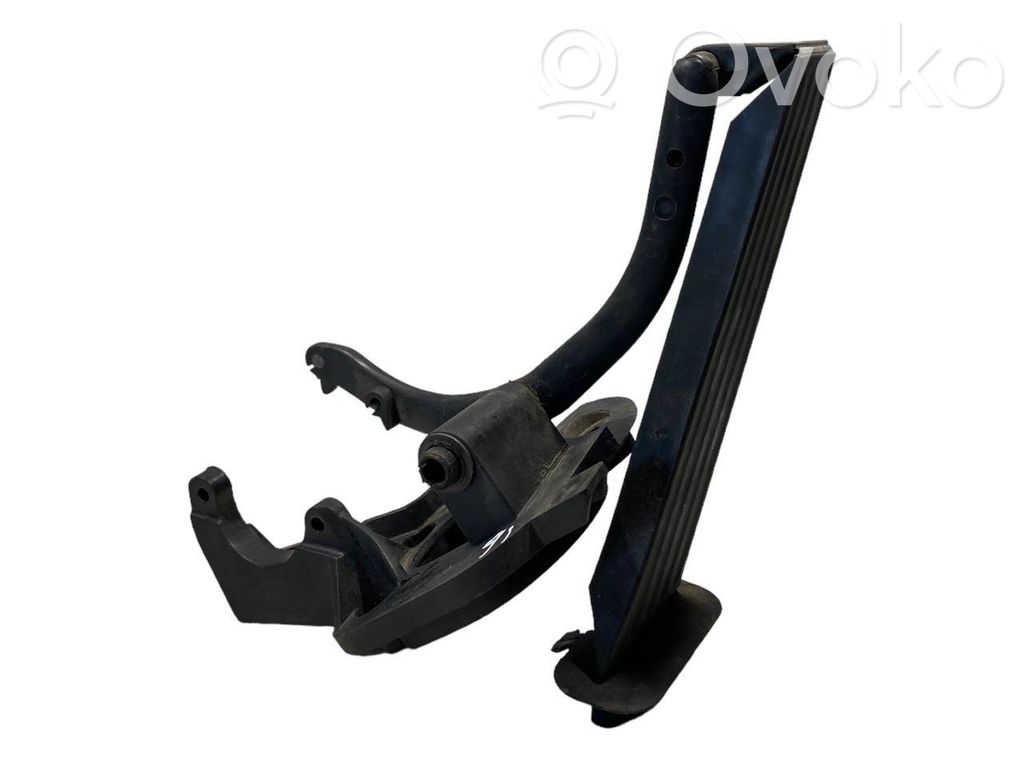 Akseleratora pedālis