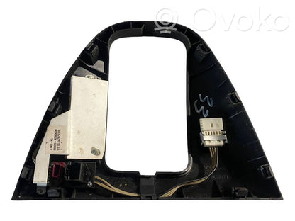 Gear shift lever decorative trim (plastic)