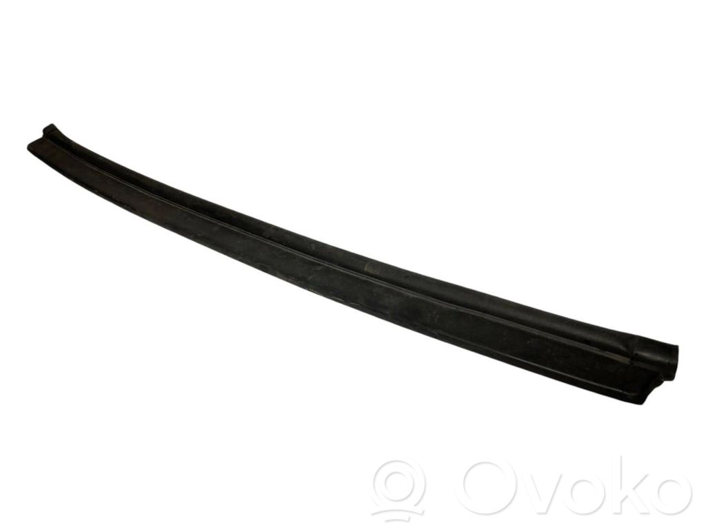 Apdares gumija (pie loga rūts)