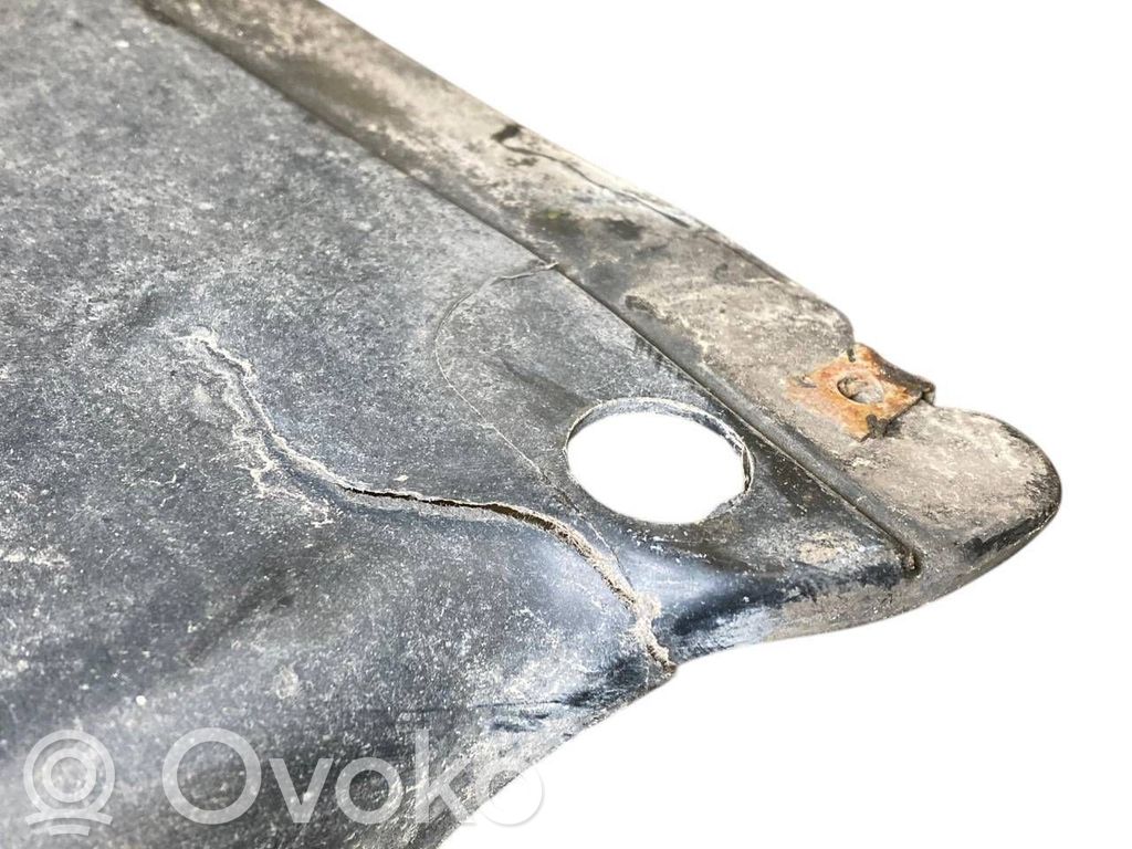 Apakšas aizsargs šasijas aizmugurējā daļā
