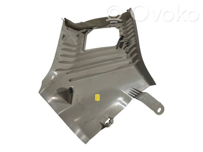 (D) statņa dekoratīvā apdare (augšdaļa)