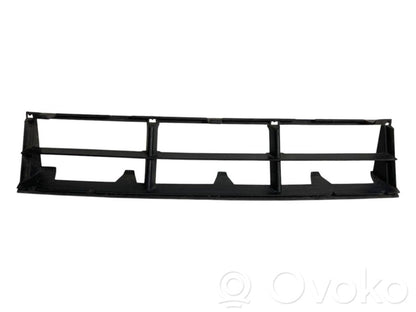 Apakšējais režģis (trīsdaļīgs)