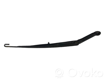 Windshield wiper arm