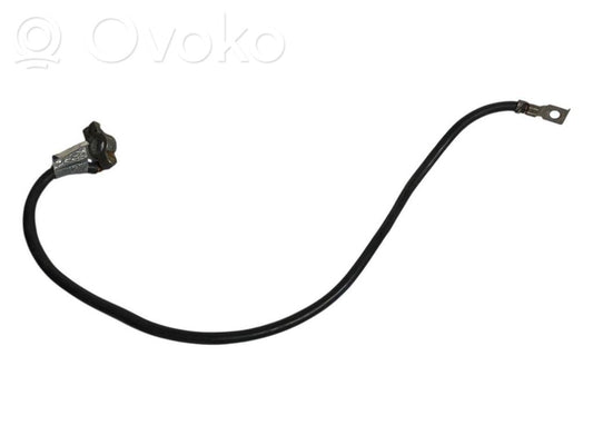 Отрицательный провод (аккумулятор)