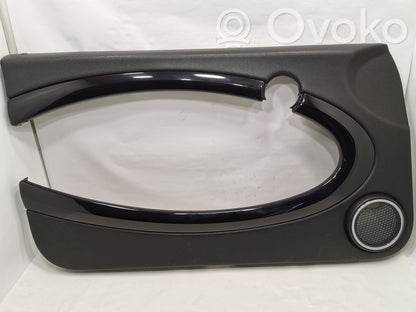 Priekšējo durvju apdare