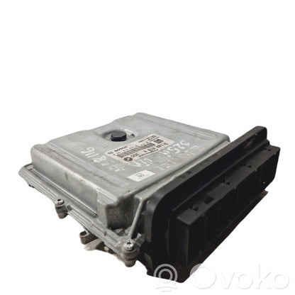 Dzinēja vadības bloks