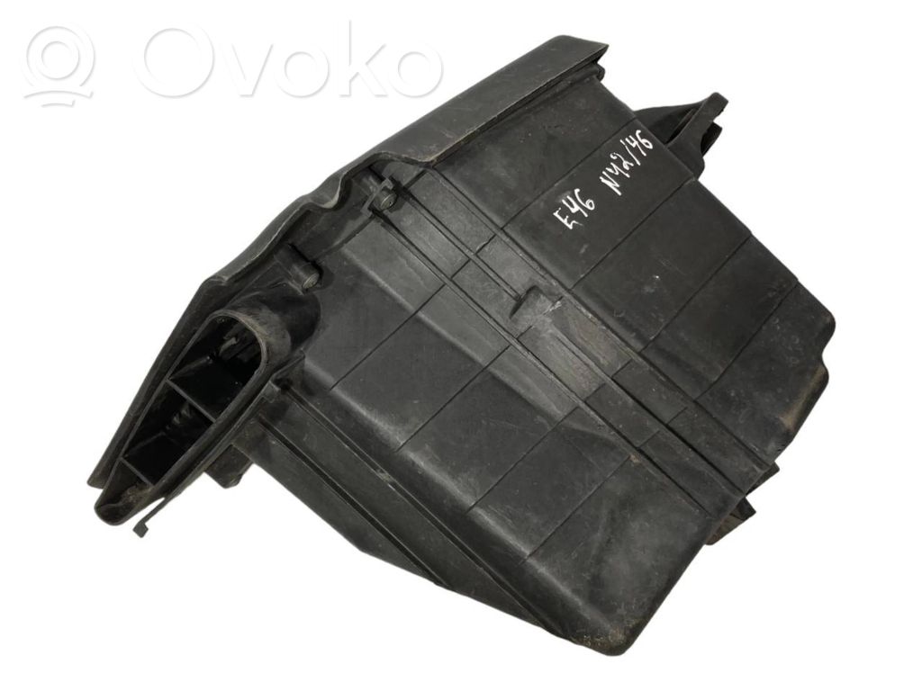 Air filter box