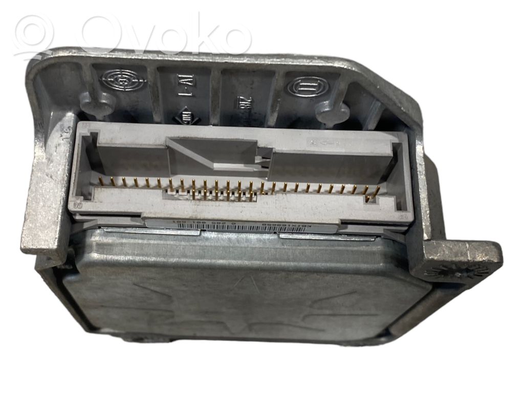 Gaisa spilvenu vadības bloks