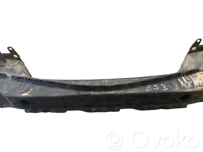 Priekšpusē bampera sija / balka