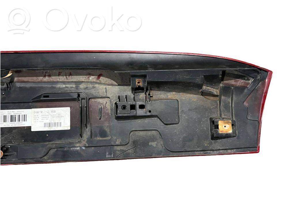 Spoilera aizmugurējais vāks