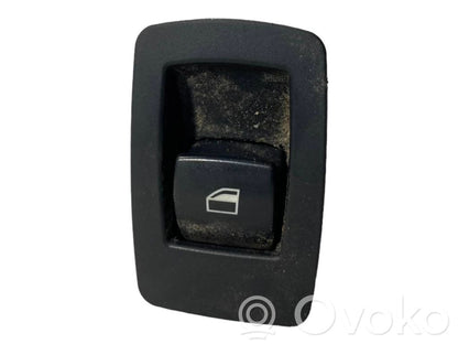 Power window switch