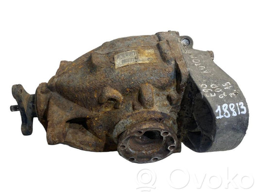 Aizmugurējais reduktors