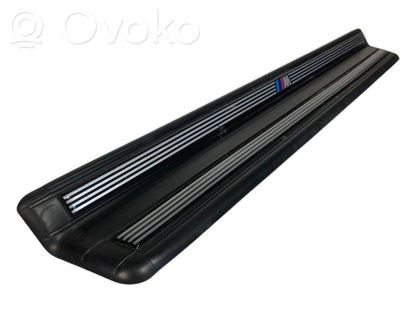 Front sill trim (inner)