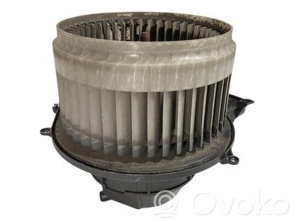 Mazā radiatora ventilators