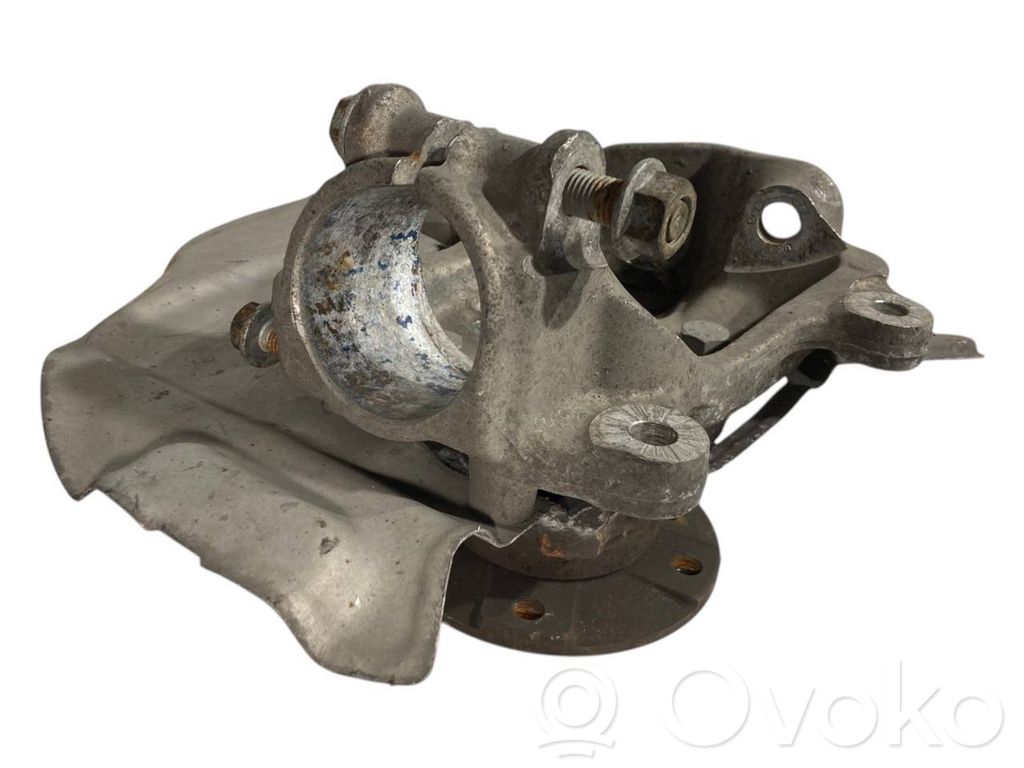 Priekšējā riteņa rumbas vārpstas šarnīrs (stupica, capfa)