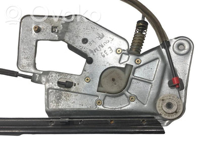 Priekšpusē elektriskā loga pacelšanas mehānisma komplekts