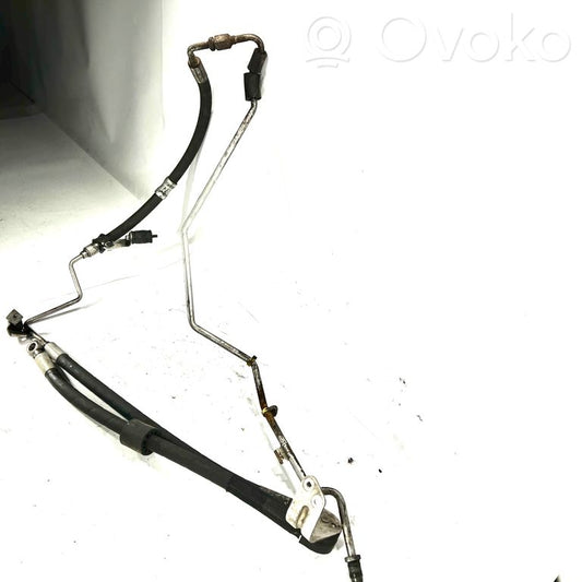 Stūres pastiprinātāja šļūtene (-es) / caurulīte (-es)