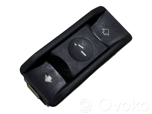 Jumta lūkas slēdzis