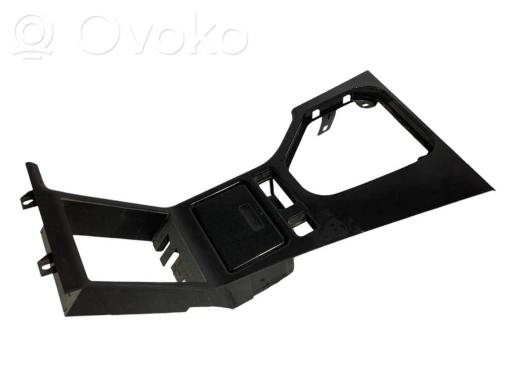 Отделка панели