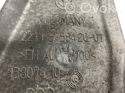 Engine mounting bracket