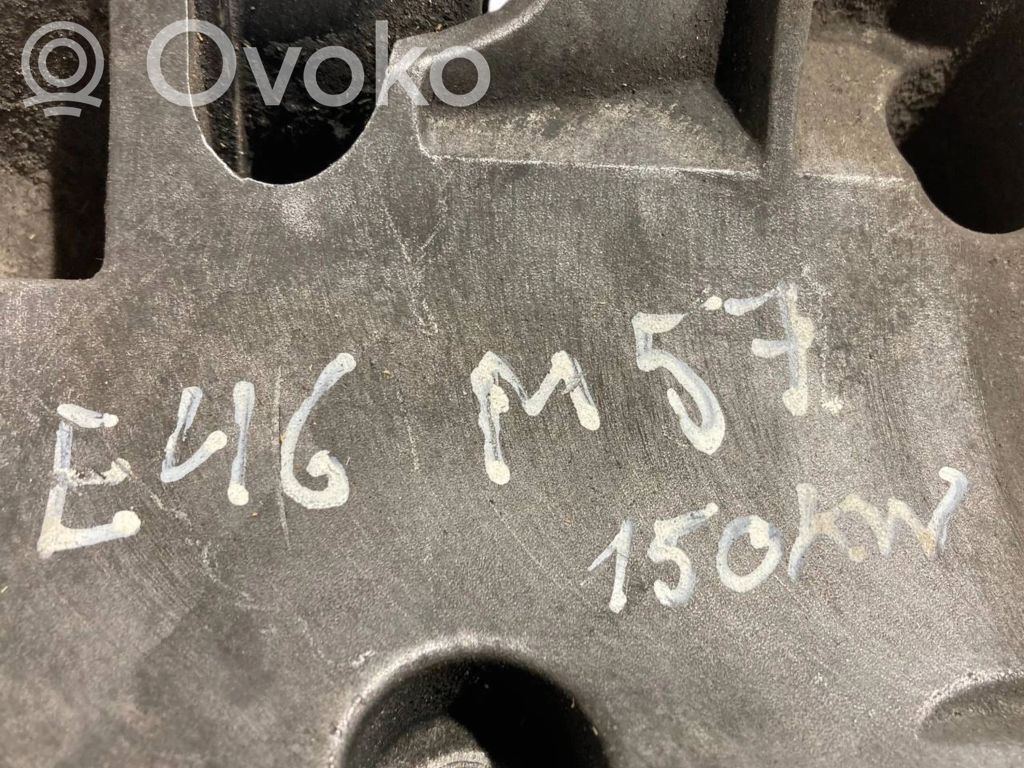 Air conditioning compressor mount