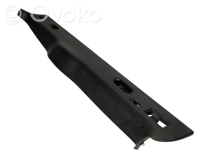 Galvenais apdares panelis