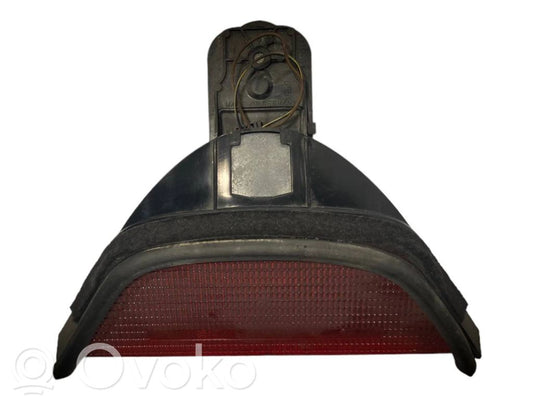 Papildu bremžu signāla lukturis